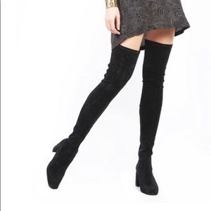 SOLD - Jeffrey Campbell Cienega boots